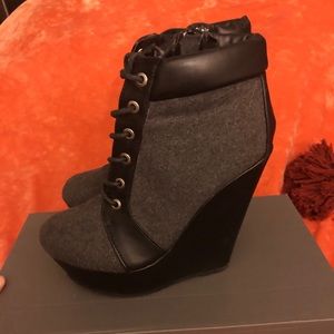 Sexy Combat Sky Scraper Wedges